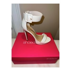 Shoe dazzle women’s heels -US 8.5